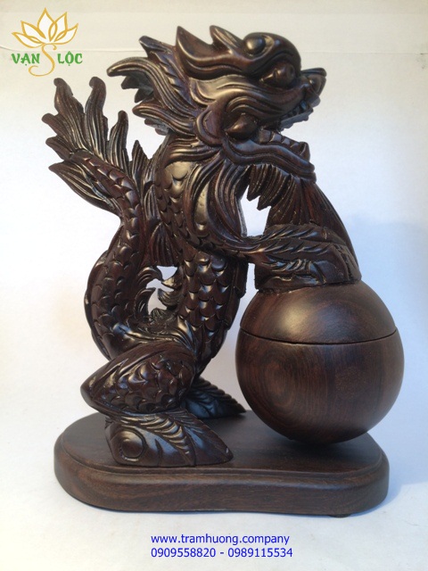 Rồng xông trầm hương